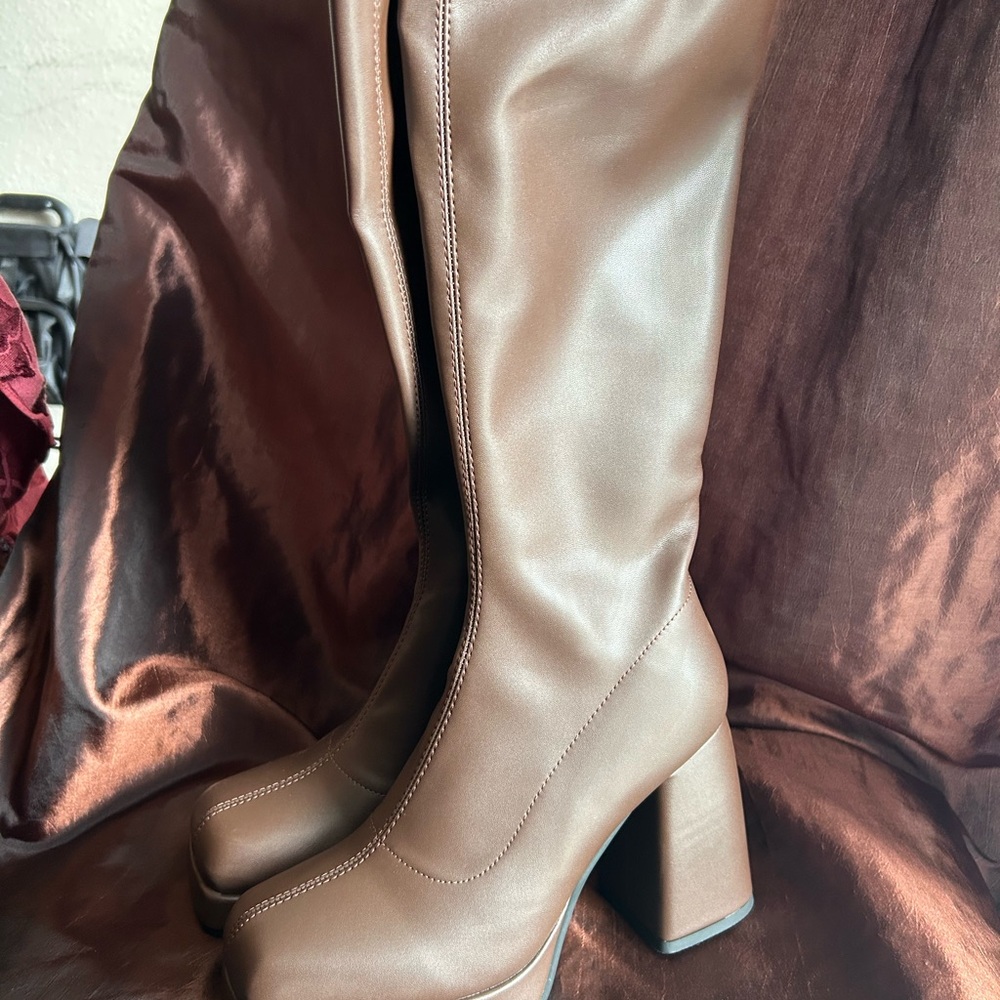 Brown Knee-High Women's Boots - Picture 7 of 11